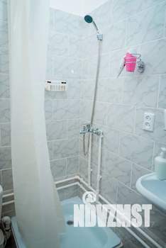 Студия квартира, посуточно, 20м2, 1/17 этаж