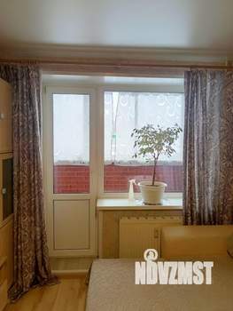 Студия квартира, посуточно, 25м2, 2/17 этаж