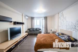 1-к квартира, посуточно, 35м2, 1/1 этаж