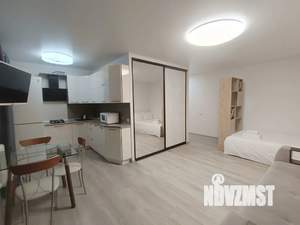 Студия квартира, посуточно, 30м2, 4/5 этаж