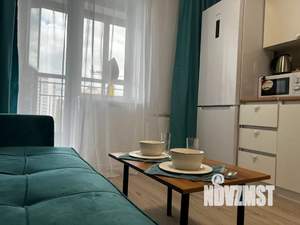 1-к квартира, посуточно, 35м2, 8/17 этаж