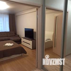 1-к квартира, посуточно, 38м2, 10/16 этаж