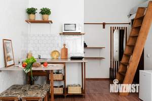 Студия квартира, посуточно, 18м2, 1/4 этаж