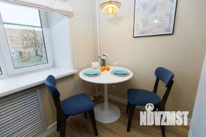 2-к квартира, посуточно, 43м2, 2/5 этаж