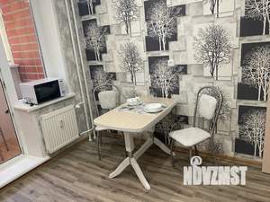 Студия квартира, посуточно, 41м2, 3/17 этаж