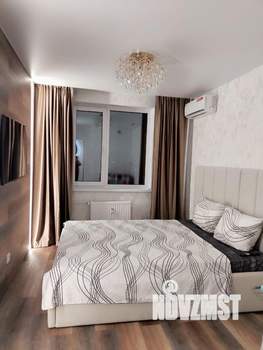 2-к квартира, посуточно, 40м2, 18/18 этаж