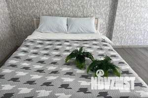 1-к квартира, посуточно, 40м2, 23/25 этаж