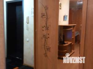 3-к квартира, посуточно, 48м2, 1/5 этаж