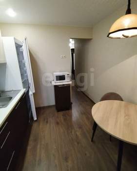 1-к квартира, на длительный срок, 41м2, 4/10 этаж