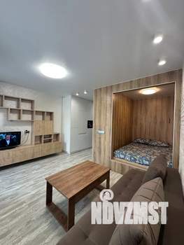 Студия квартира, посуточно, 32м2, 17/25 этаж