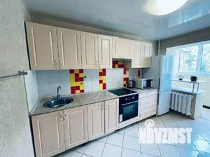 1-к квартира, посуточно, 43м2, 1/1 этаж