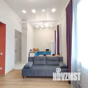 Студия квартира, посуточно, 34м2, 16/16 этаж