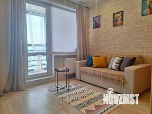 1-к квартира, посуточно, 38м2, 11/18 этаж