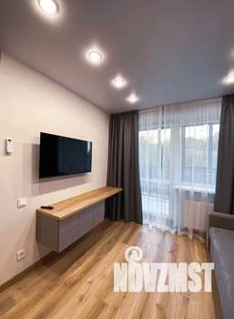 1-к квартира, посуточно, 40м2, 1/21 этаж