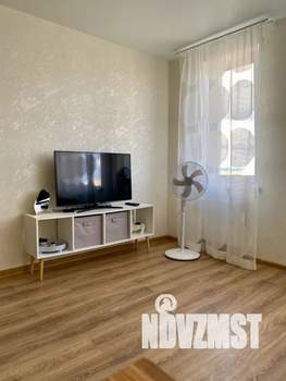 Студия квартира, посуточно, 27м2, 15/16 этаж