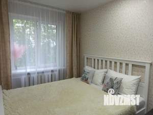 2-к квартира, посуточно, 50м2, 1/1 этаж