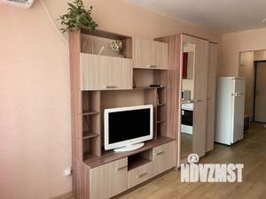 Студия квартира, посуточно, 23м2, 10/17 этаж