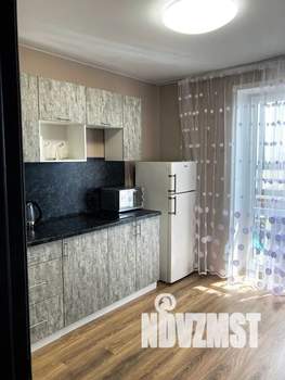 1-к квартира, посуточно, 44м2, 12/17 этаж
