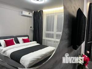 1-к квартира, посуточно, 42м2, 9/17 этаж