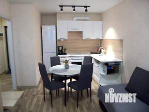 2-к квартира, посуточно, 45м2, 15/18 этаж