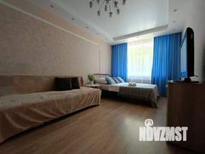 2-к квартира, посуточно, 55м2, 1/1 этаж