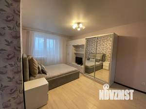 1-к квартира, посуточно, 36м2, 8/17 этаж