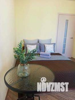 1-к квартира, посуточно, 44м2, 1/1 этаж