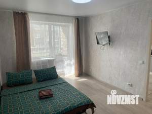 1-к квартира, посуточно, 35м2, 7/17 этаж