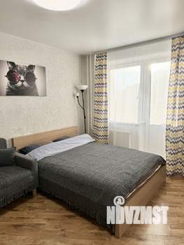 Студия квартира, посуточно, 33м2, 4/18 этаж