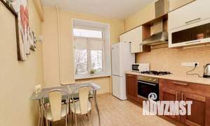 2-к квартира, посуточно, 60м2, 1/1 этаж