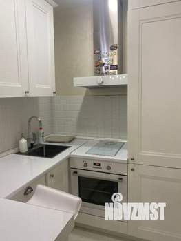 1-к квартира, посуточно, 32м2, 1/1 этаж