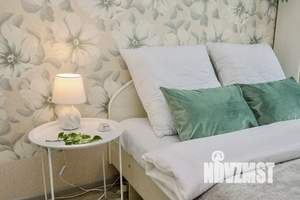 2-к квартира, посуточно, 37м2, 13/20 этаж