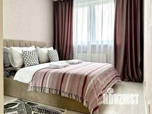 1-к квартира, посуточно, 42м2, 15/18 этаж