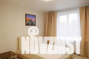1-к квартира, посуточно, 43м2, 5/9 этаж