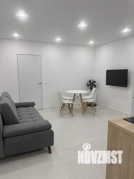 1-к квартира, посуточно, 42м2, 1/1 этаж