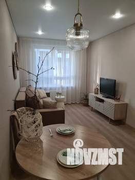 2-к квартира, посуточно, 38м2, 3/17 этаж