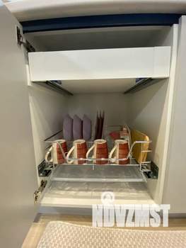 Студия квартира, посуточно, 25м2, 1/17 этаж