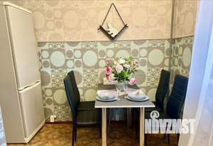 1-к квартира, посуточно, 43м2, 1/1 этаж