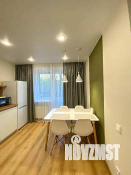 1-к квартира, посуточно, 40м2, 1/21 этаж