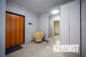 1-к квартира, посуточно, 38м2, 10/18 этаж