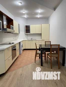 3-к квартира, посуточно, 130м2, 2/5 этаж
