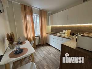 1-к квартира, посуточно, 30м2, 3/5 этаж