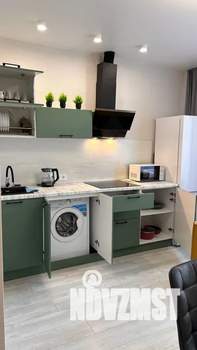 1-к квартира, посуточно, 40м2, 6/9 этаж