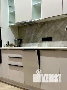 1-к квартира, посуточно, 35м2, 3/10 этаж