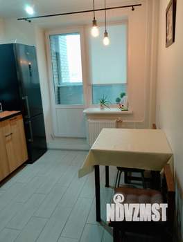 1-к квартира, посуточно, 37м2, 2/17 этаж