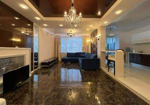 3-к квартира, на длительный срок, 109м2, 5/6 этаж