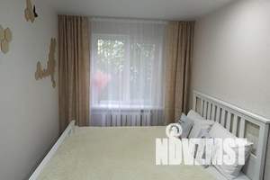 2-к квартира, посуточно, 50м2, 2/5 этаж