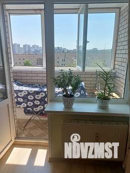 Студия квартира, посуточно, 25м2, 11/17 этаж