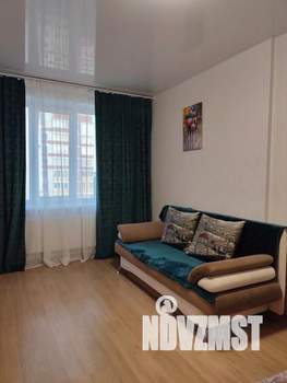 1-к квартира, посуточно, 36м2, 1/1 этаж