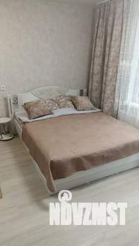 Студия квартира, посуточно, 28м2, 4/17 этаж